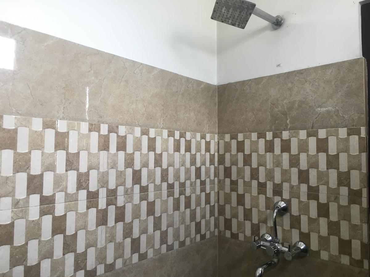 Oyo 12976 Hotel New Fiza Jammu Luaran gambar
